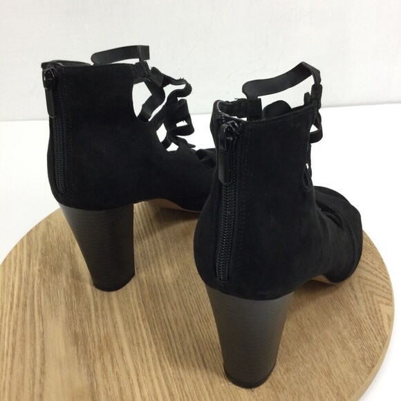 Torrid Womens Open Toe Strappy Cage Stacked Block Heels Back Zip Shoes Black 10W - Picture 3 of 13